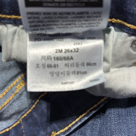 Levi’s Denizen Mid Rise, boot cut, five pocket, belt loop,stretch - Picture 7 of 7